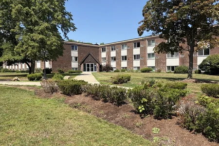 Unit for sale at 7 Weld Street, Framingham, MA 01702