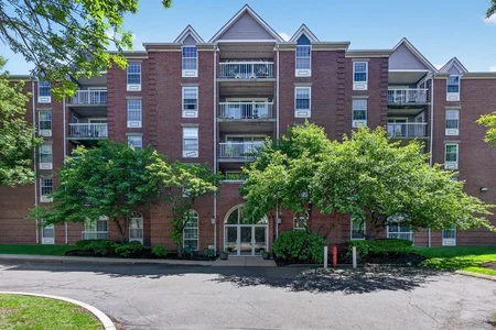 Unit for sale at 200 Captains Row, Chelsea, MA 02150