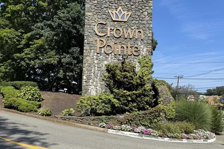 Unit for sale at 406 Paradise Rd, Swampscott, MA 01907