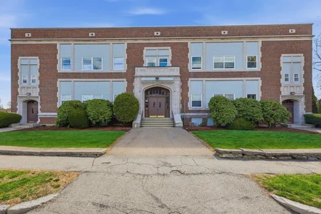 Unit for sale at 21 Middlesex Avenue, Worcester, MA 01604