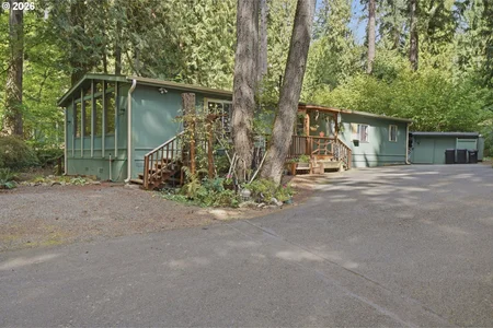 Unit for sale at 32700 SE LEEWOOD LN, Boring, OR 97009