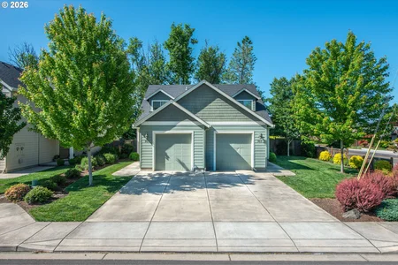 Unit for sale at 903 HOWARD AVE, Eugene, OR 97404