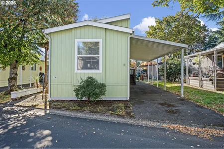 Unit for sale at 1475 GREEN ACRES RD, Eugene, OR 97408
