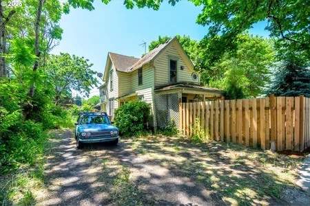 Unit for sale at 490 W 4TH AVE, Eugene, OR 97401