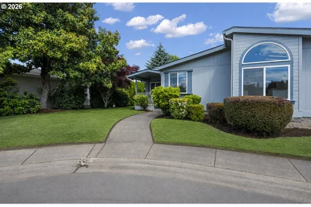 Unit for sale at 3220 CRESCENT AVE, Eugene, OR 97408