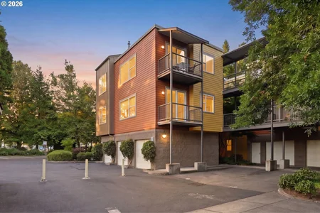 Unit for sale at 347 RUSTIC PL, Eugene, OR 97401