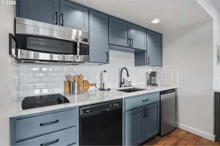 Unit for sale at 18575 SW CENTURY DR, Bend, OR 97702