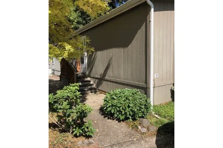 Unit for sale at 1475 GREEN ACRES RD, Eugene, OR 97408