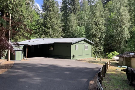 Unit for sale at 32700 SE LEEWOOD LN, Boring, OR 97009