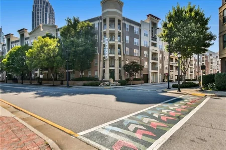 390 17th Street, Atlanta, GA 30363