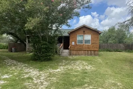 Unit for sale at 25 SAN ANTONIO AVE, Leming, TX 78050