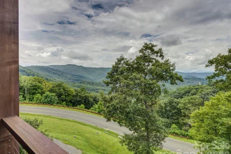 Unit for sale at 198 Ramblestone Terrace, Boone, NC 28607