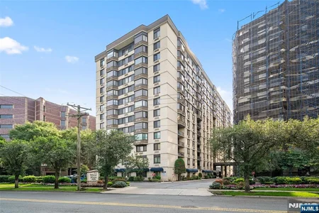 Unit for sale at 326 Prospect, Hackensack, NJ 07601