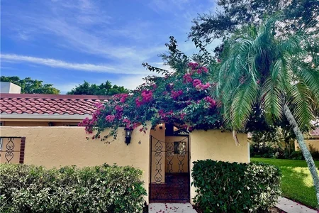Unit for sale at 186 Harrison Road, Naples, FL 34112