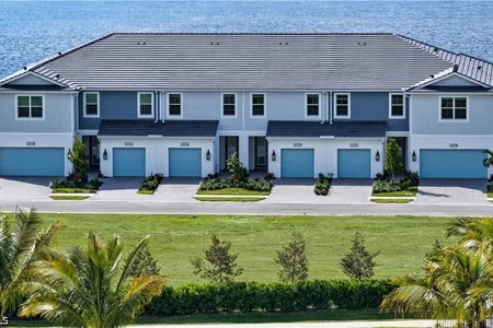 Unit for sale at 5129 Draco Circle, Naples, FL 34120