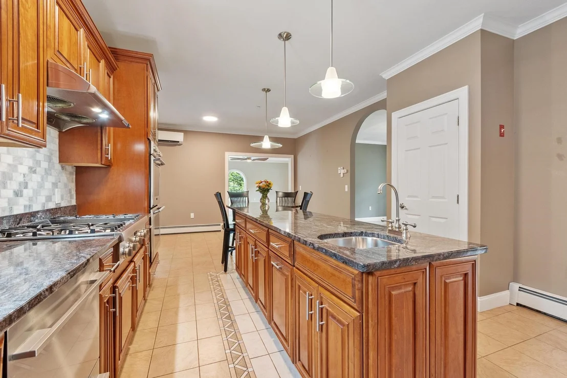 Photo of 62 Monadnock