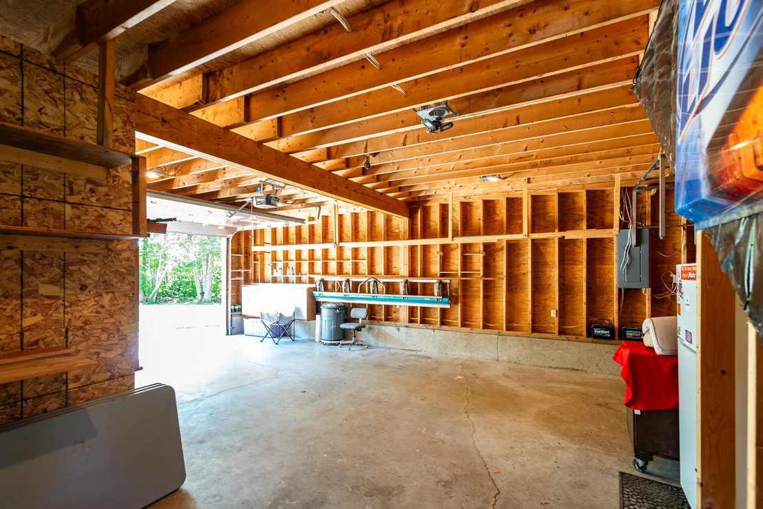Photo of 708 2Nd Crown Point