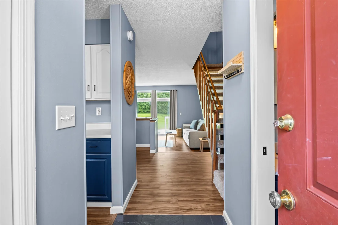 Photo of 423 Westview