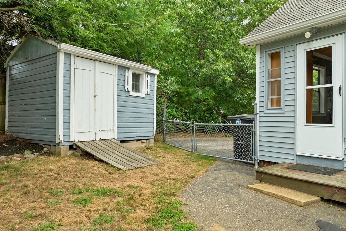 Photo of 3 Maplewood