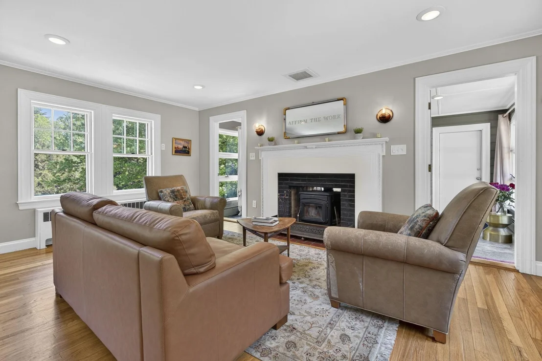 Photo of 12 Wildemere