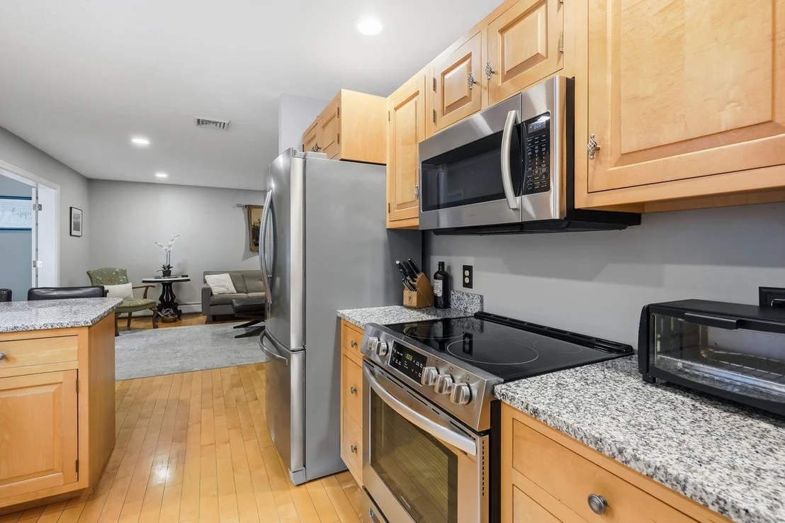Photo of 19 Tamarack