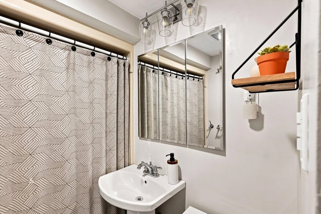 Photo of 54 Spruce