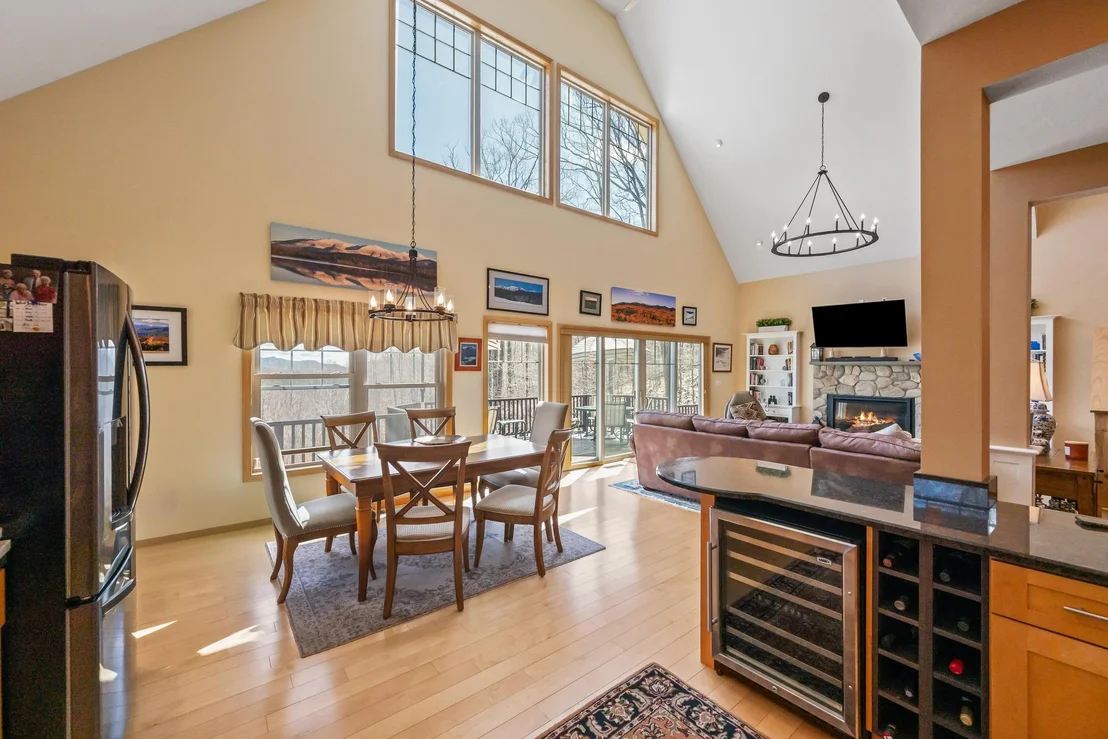 Photo of 131 Glen Ledge