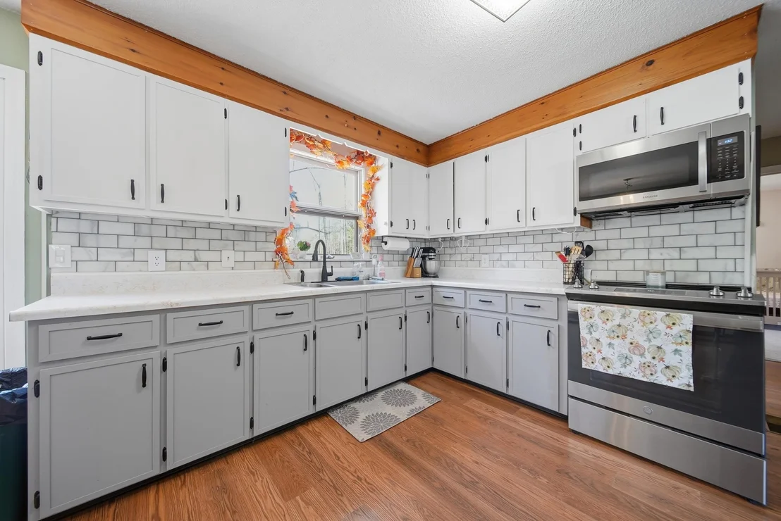 Photo of 254 Normand