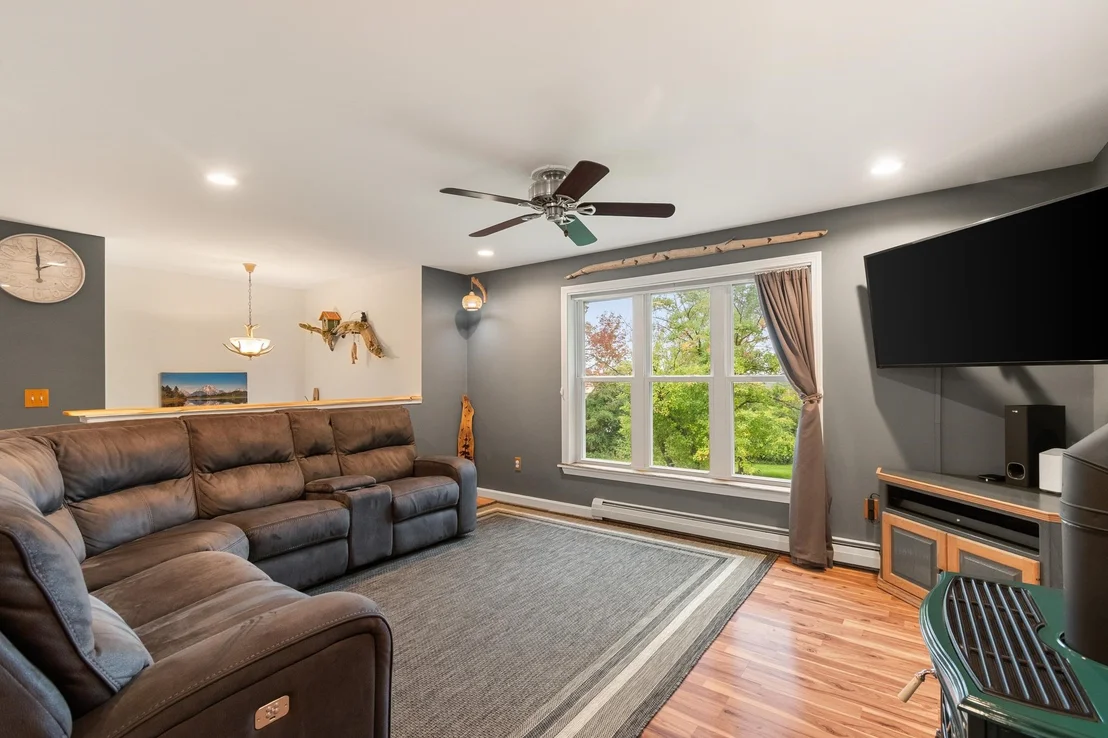 Photo of 387 St. Albans