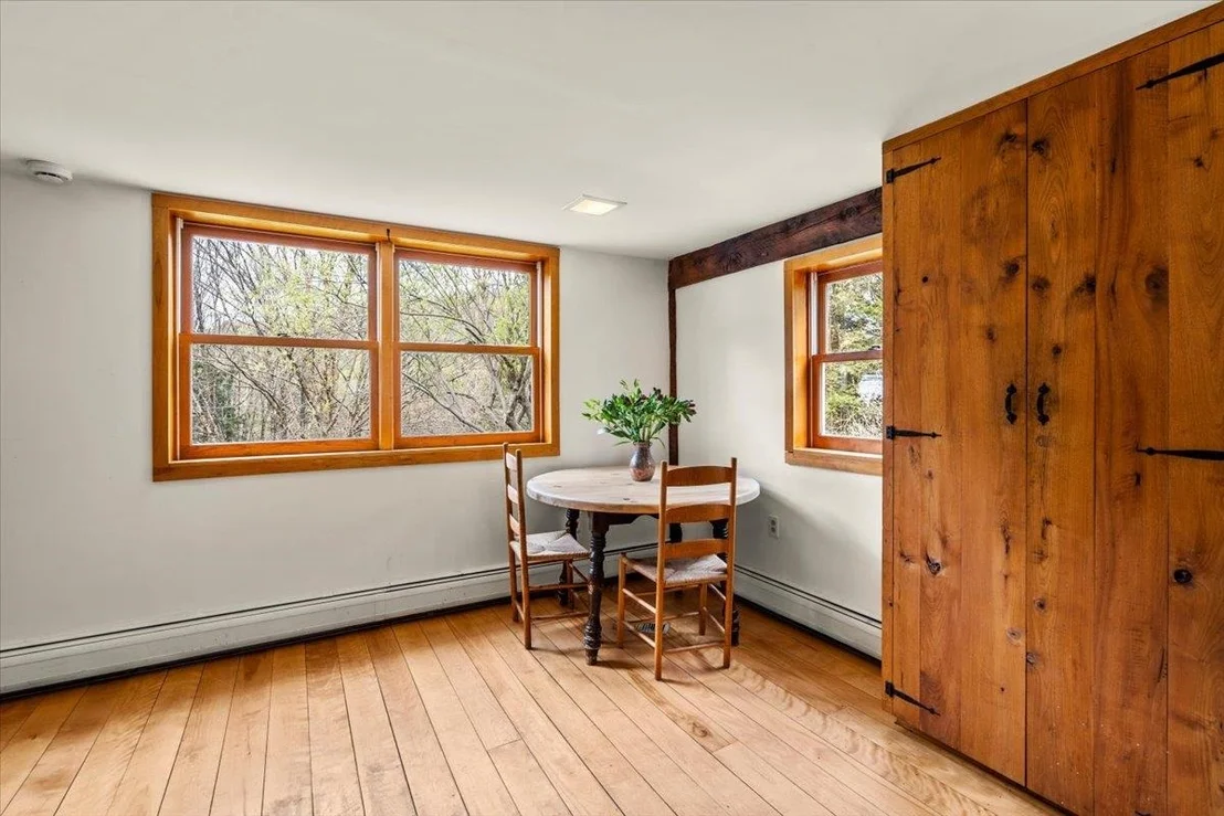 Photo of 278 Spring