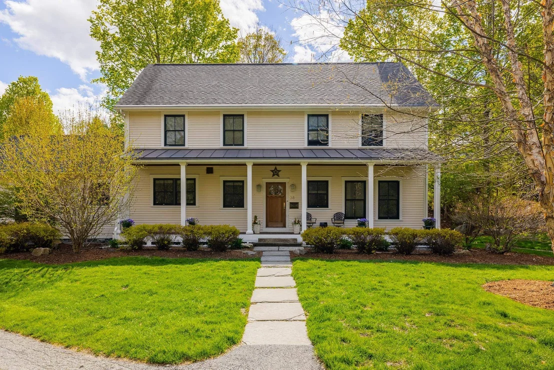 Photo of 38 Maple