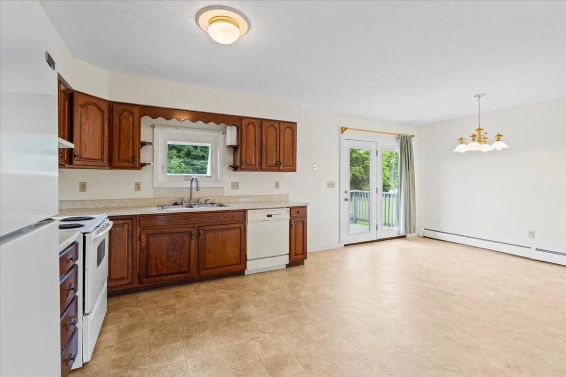 Photo of 17 Meadowbrook