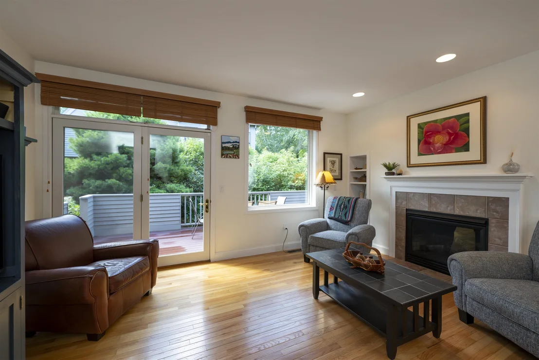 Photo of Unit A at 101 Catamount
