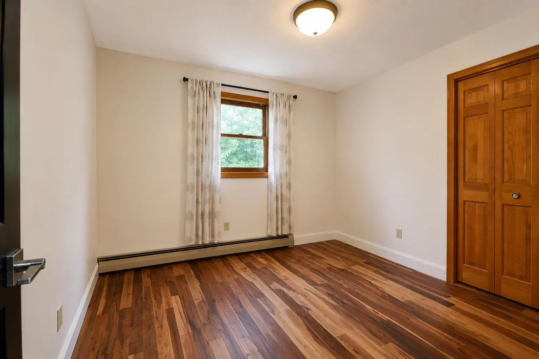Photo of 170 Lyman