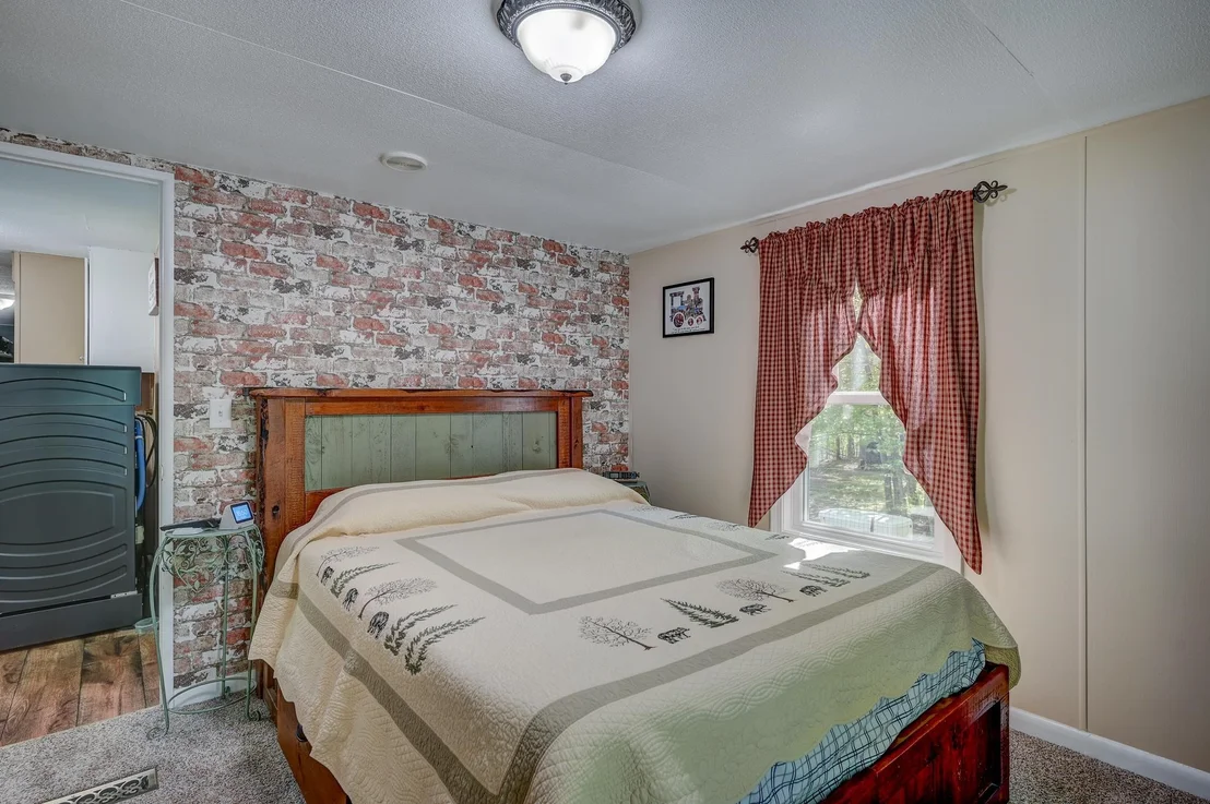 Photo of 36 Eagle Ledge