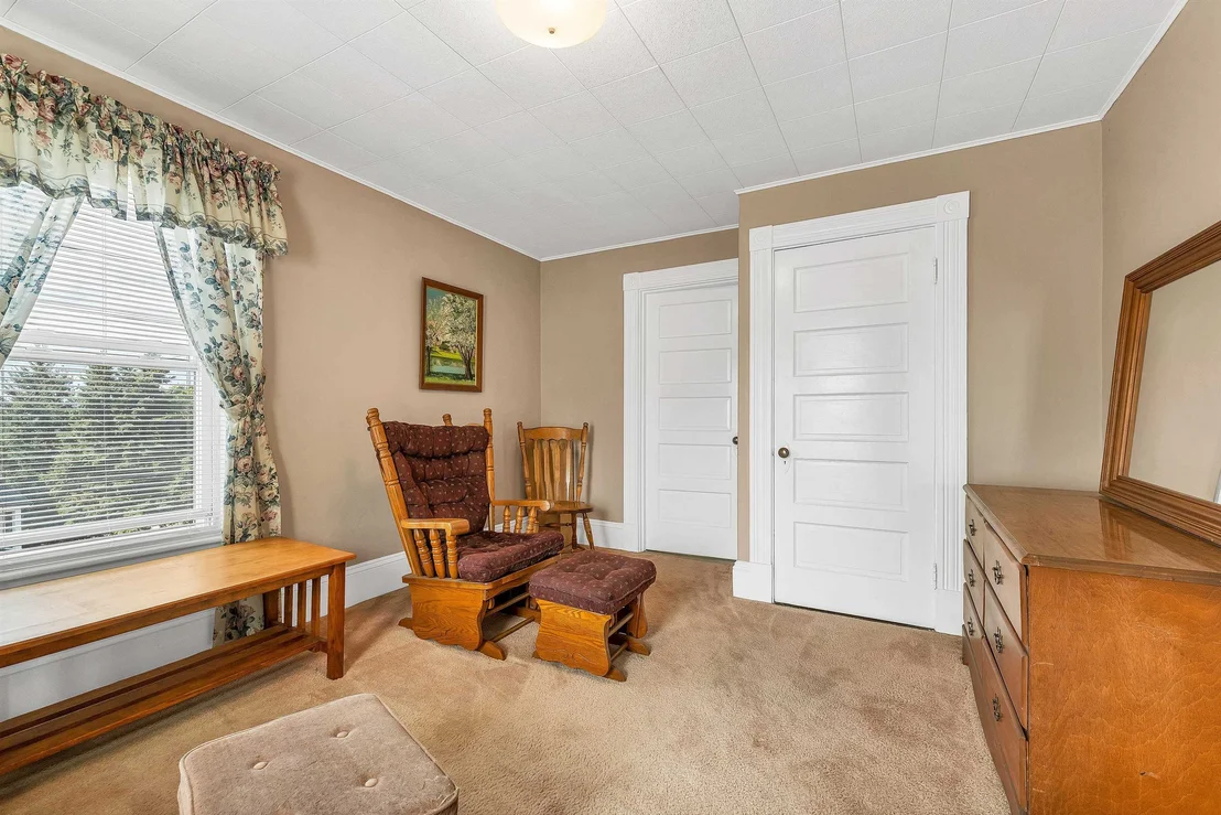 Photo of 101 Pine