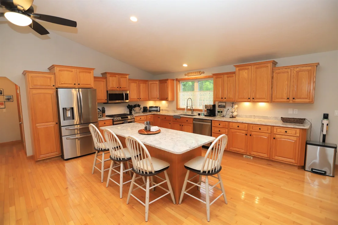 Photo of 348 Whispering Pines