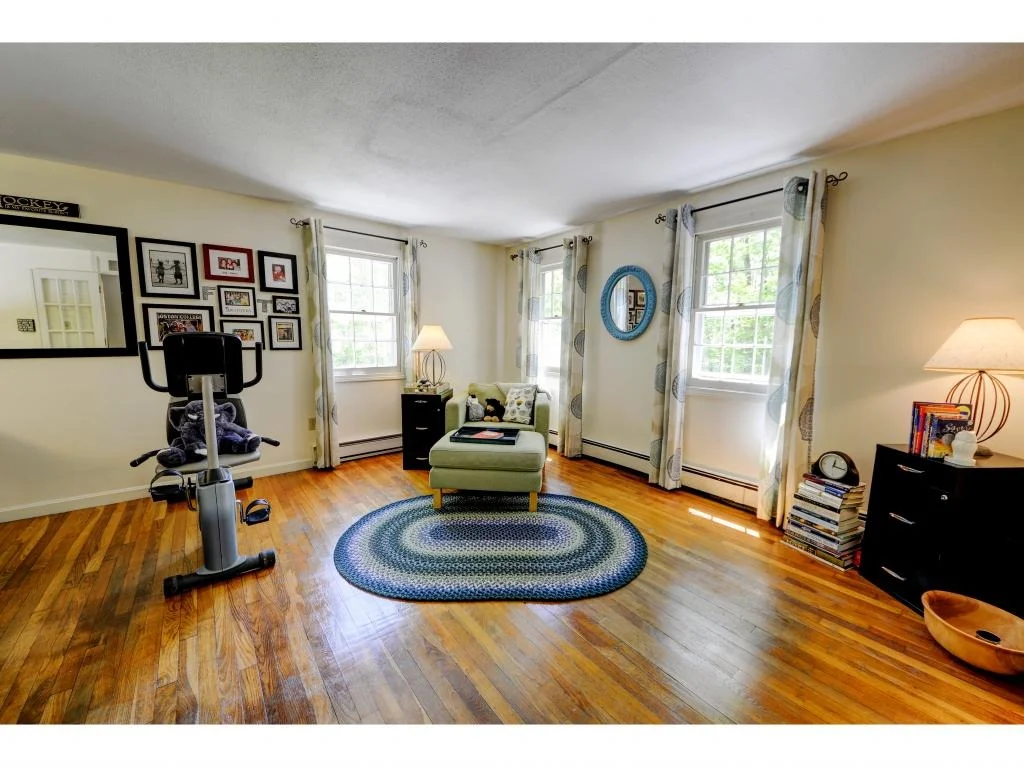 Photo of 11 Bartlett