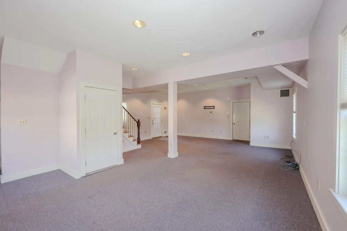 Photo of Unit 3 at 34 Post