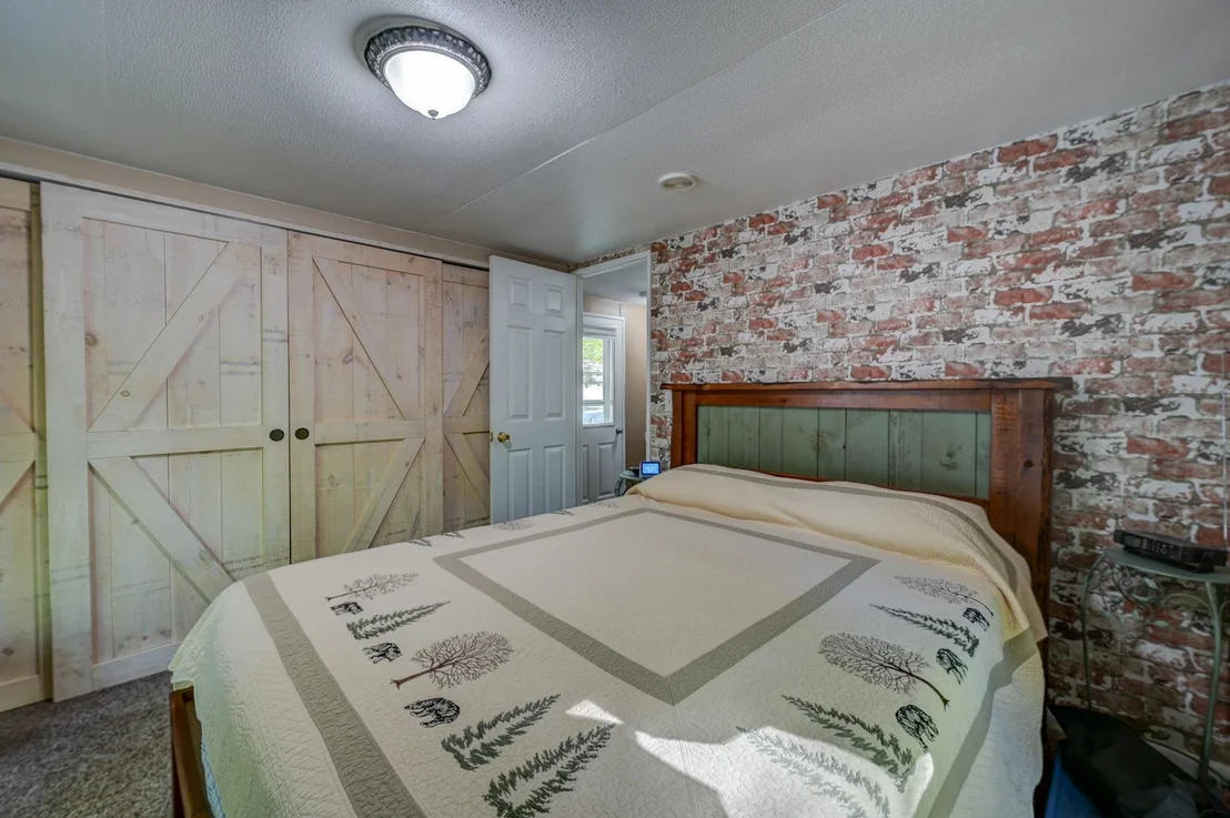 Photo of 36 Eagle Ledge
