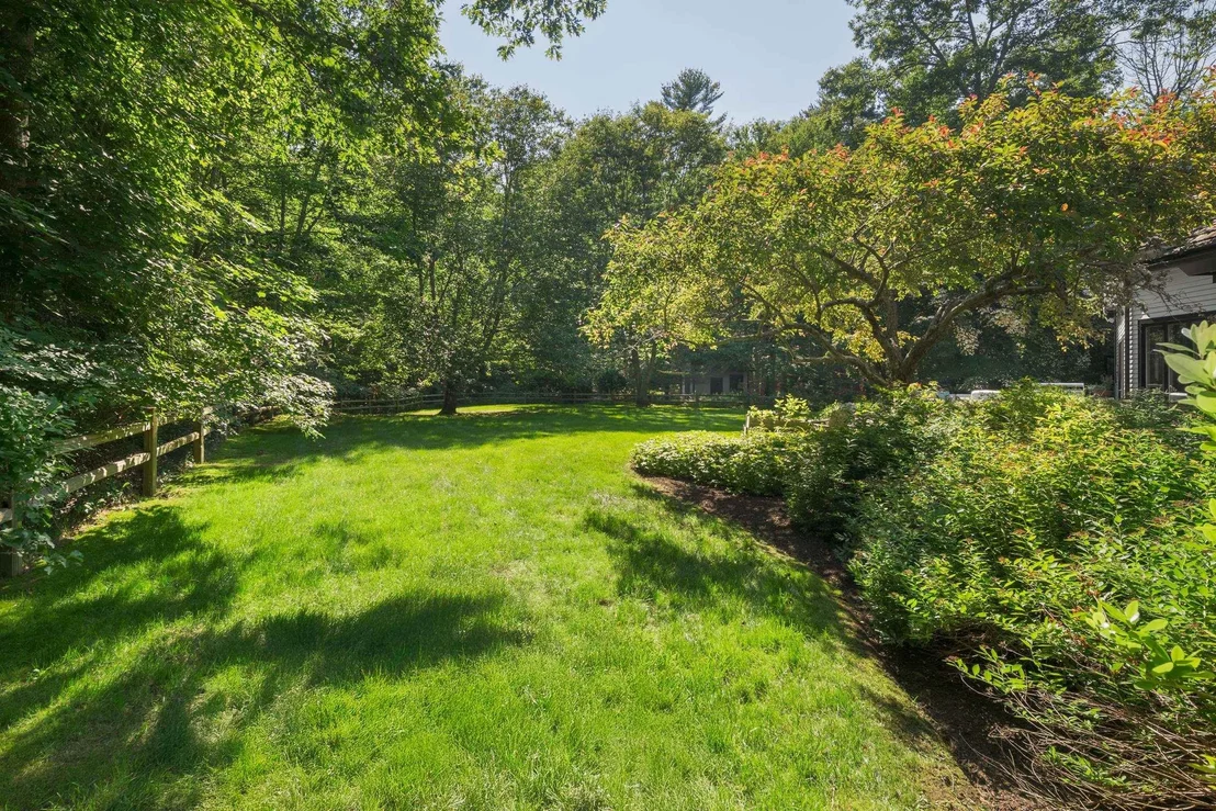 Photo of 17 Pepperell