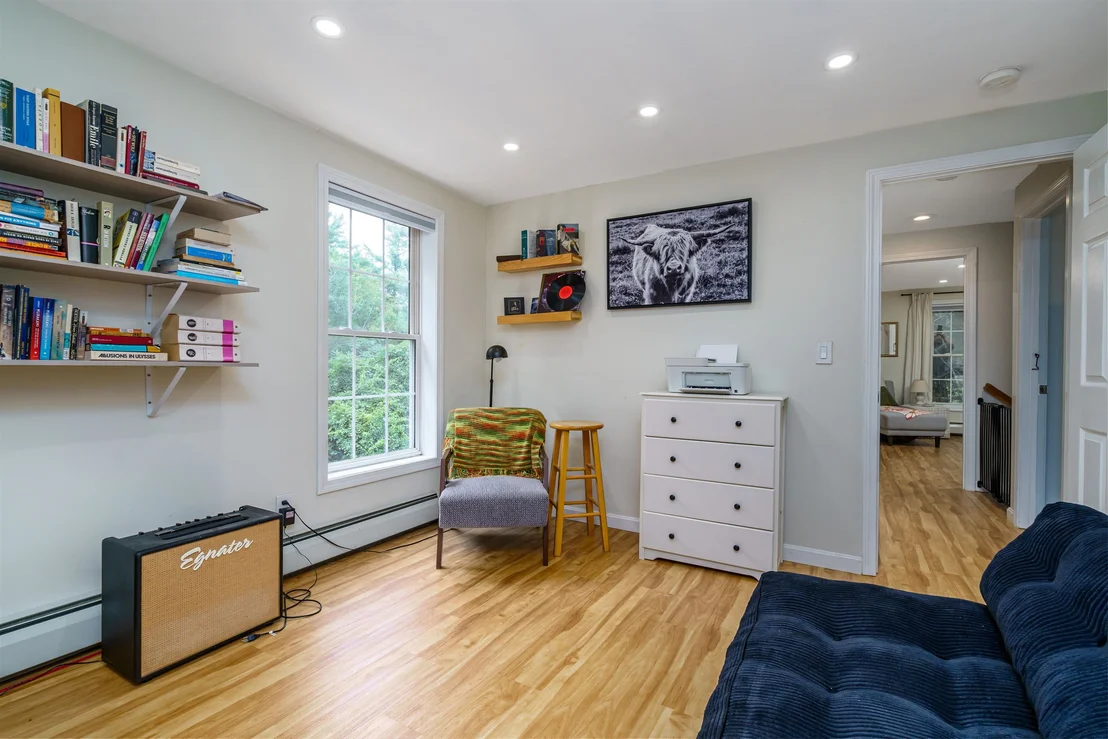 Photo of 37 Tamarack
