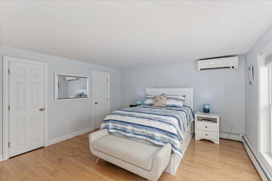 Photo of 31 N Shore