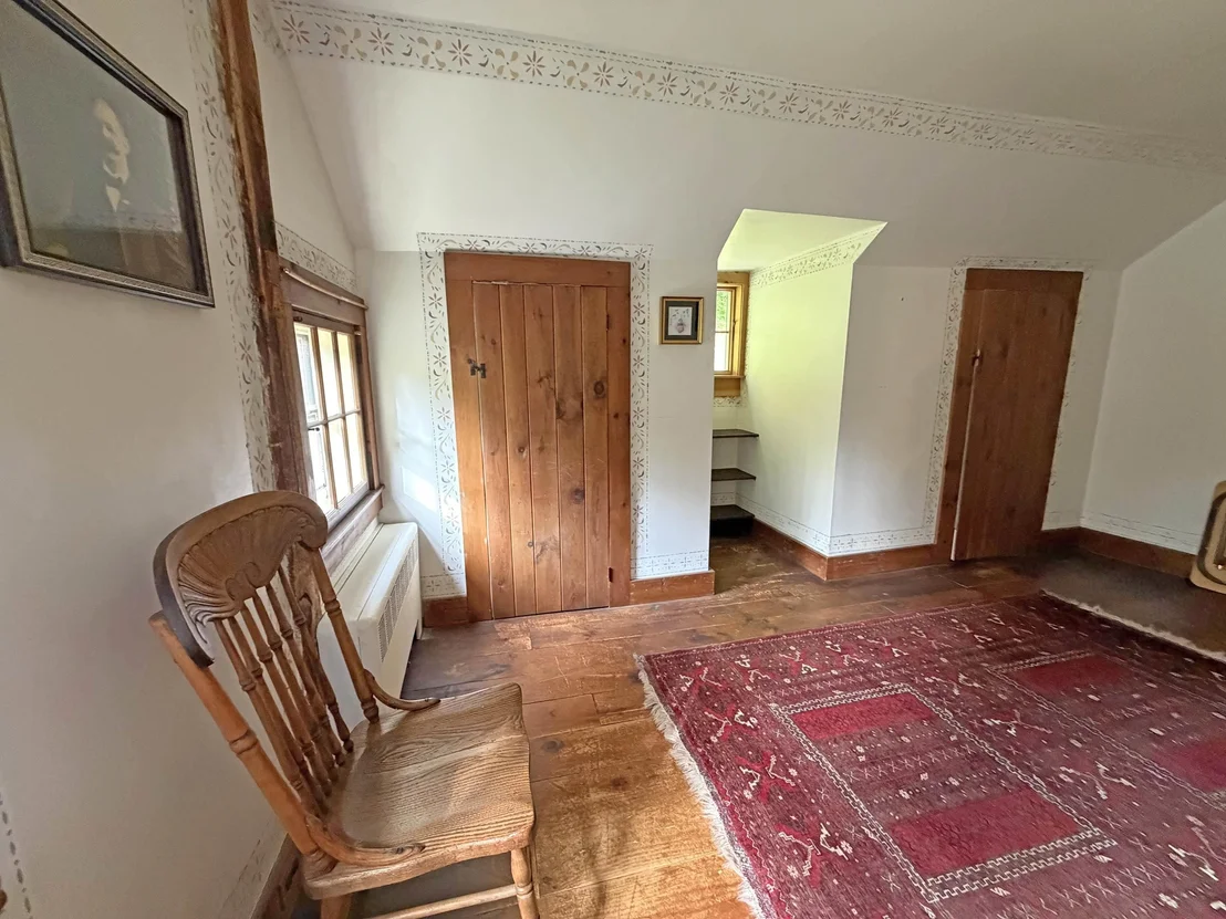 Photo of 220 Hale