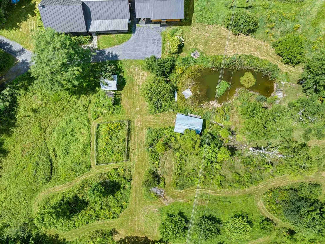 Photo of 520 Collar Hill