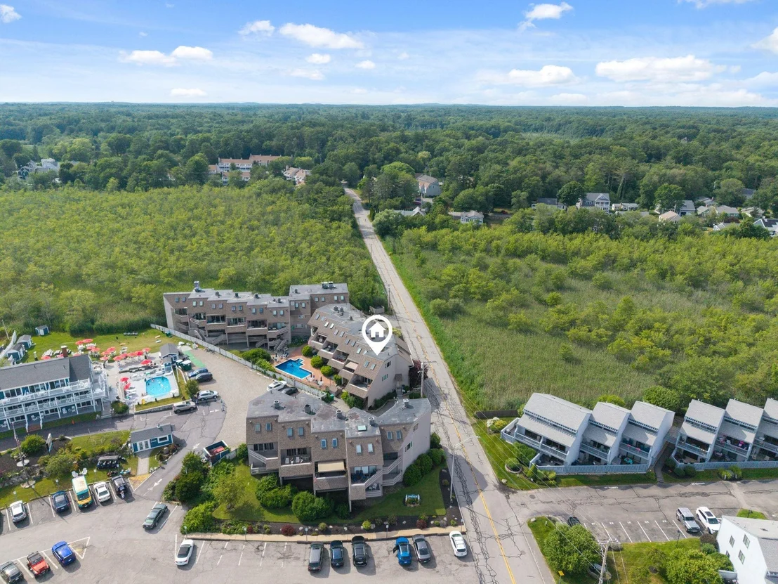 Photo of Unit 6 at 939 Ocean