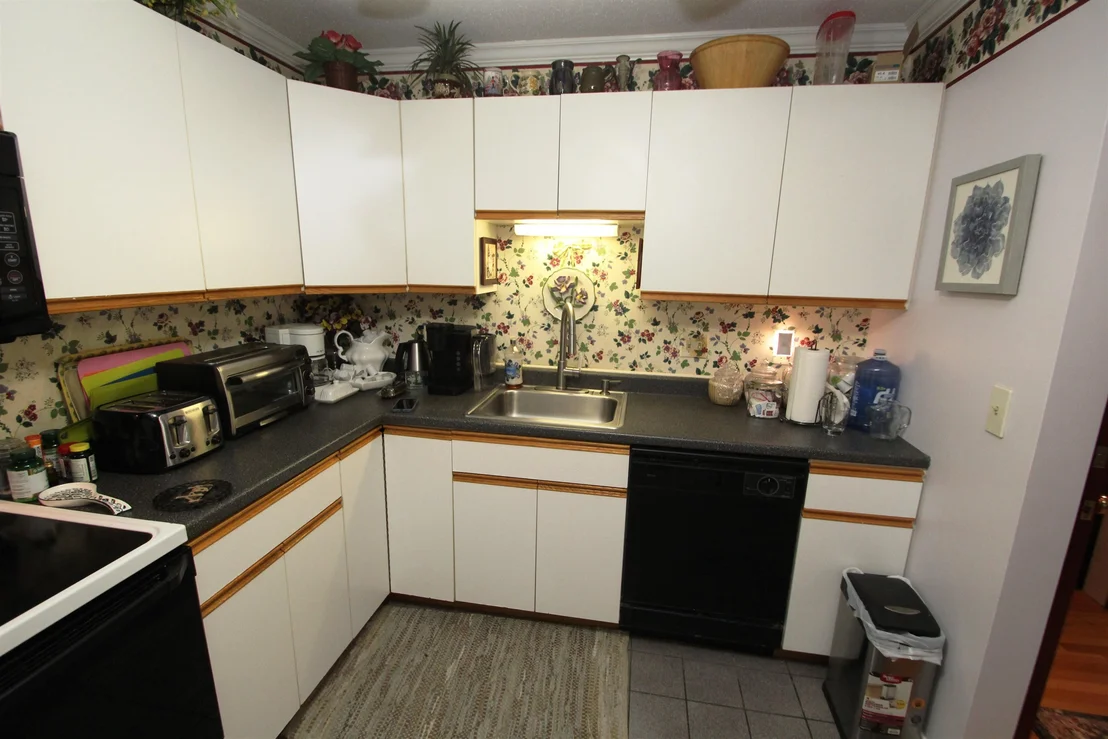 Photo of Unit 310 at 13 Dallas