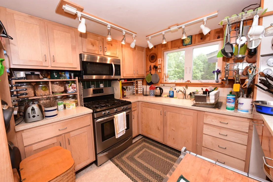 Photo of 23 Acorn