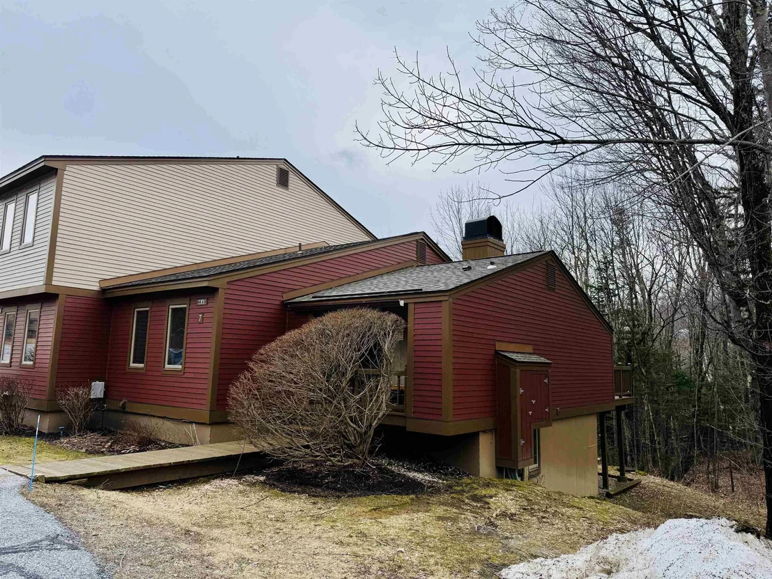 Photo of Unit 7 at 6D White Oaks
