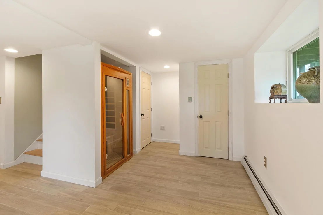 Photo of 31 Main